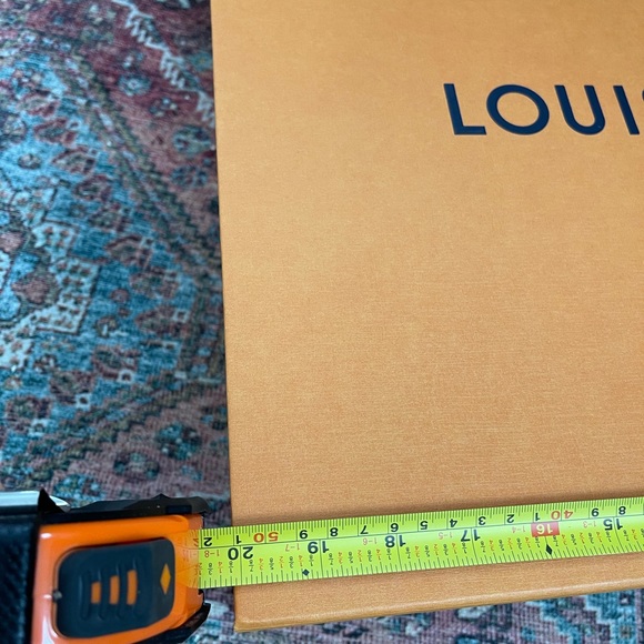 COPY - Authentic Louis Vuitton xtra large empty box. - Picture 4 of 17